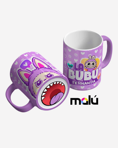 Taza 𝓛𝓪𝓫𝓾𝓫𝓾 Mordida Personalizable ( Compra 1 y lleve otra taza gratis)